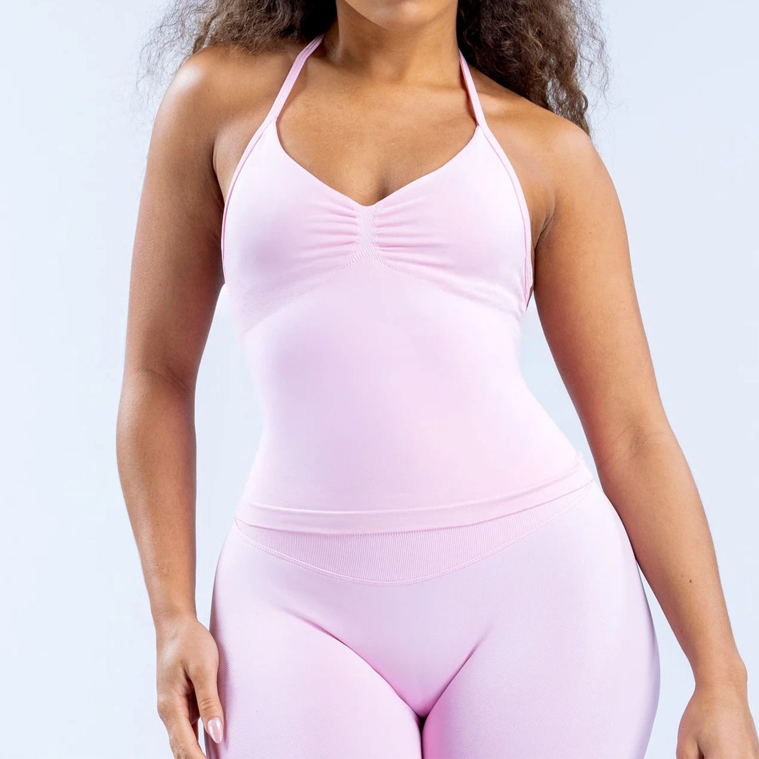 Damski top do jogi z dekoltem  – Suspender Tank Top recenzja i cena