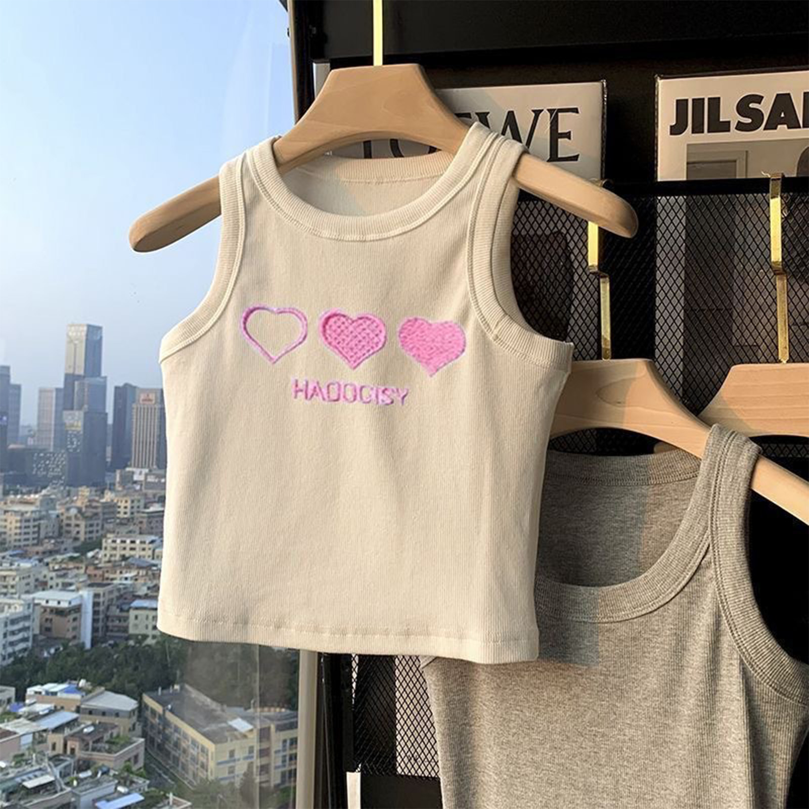 Dziewczęca sportowa koszulka b – Tank Top Ribbed recenzja i cena